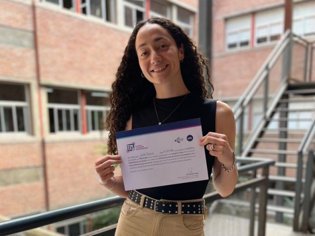 Estudiante de la FBCB fue distinguida en el EJI 2025