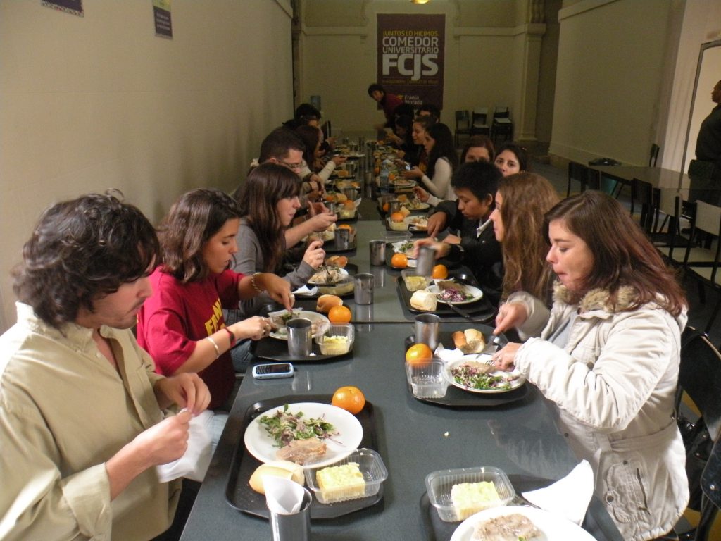 Licenciatura en Trabajo Social