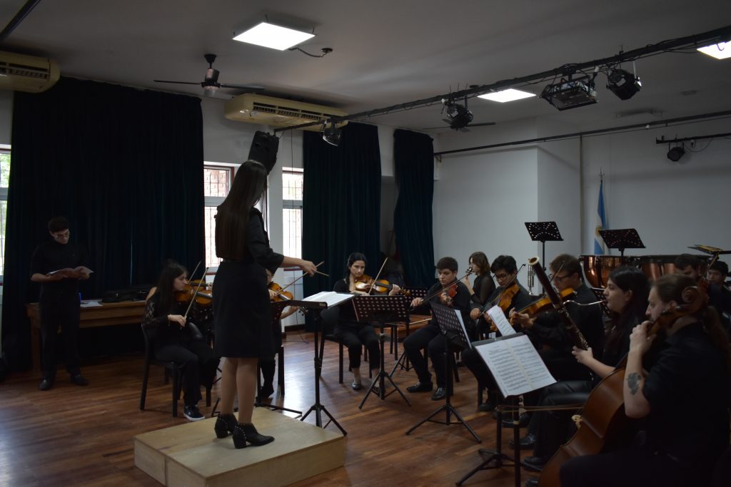 Licenciatura en Música con orientación en Dirección Orquestal